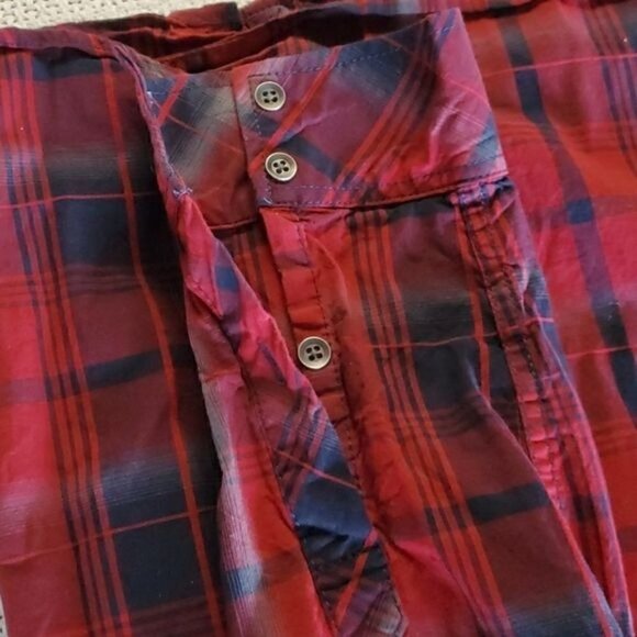 Rock & Republic Stretch Red Plaid Casual Button Down Sz XL Shirt w Pockets - Picture 5 of 11